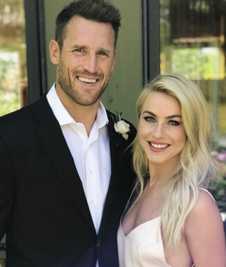 Julianne Hough with her husband Brooks Laich.